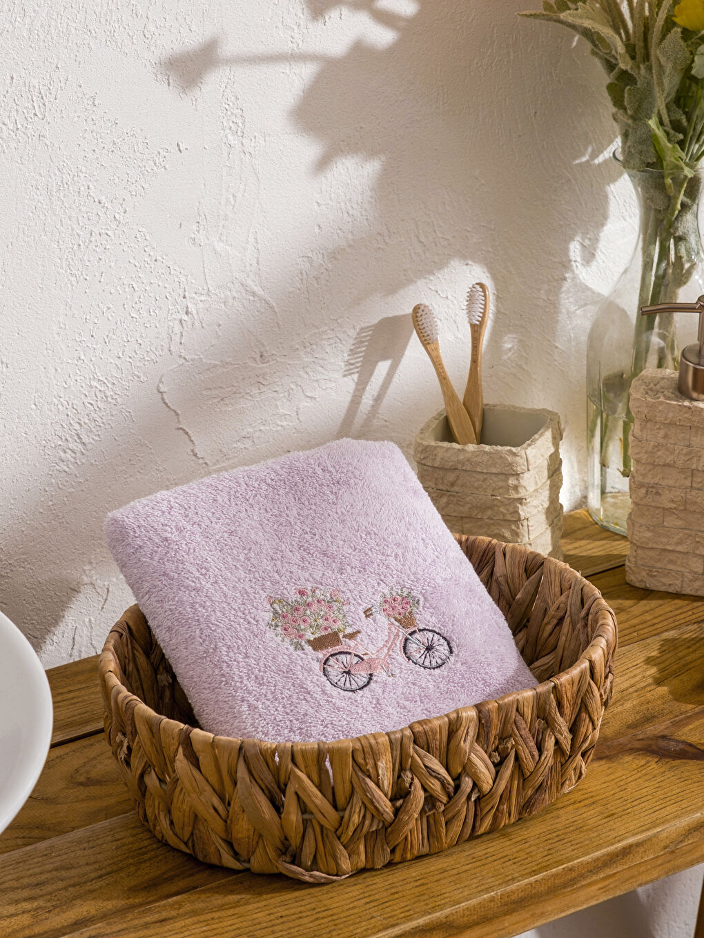 Lila Nakışlı Yüz Havlusu 50x80 cm-1