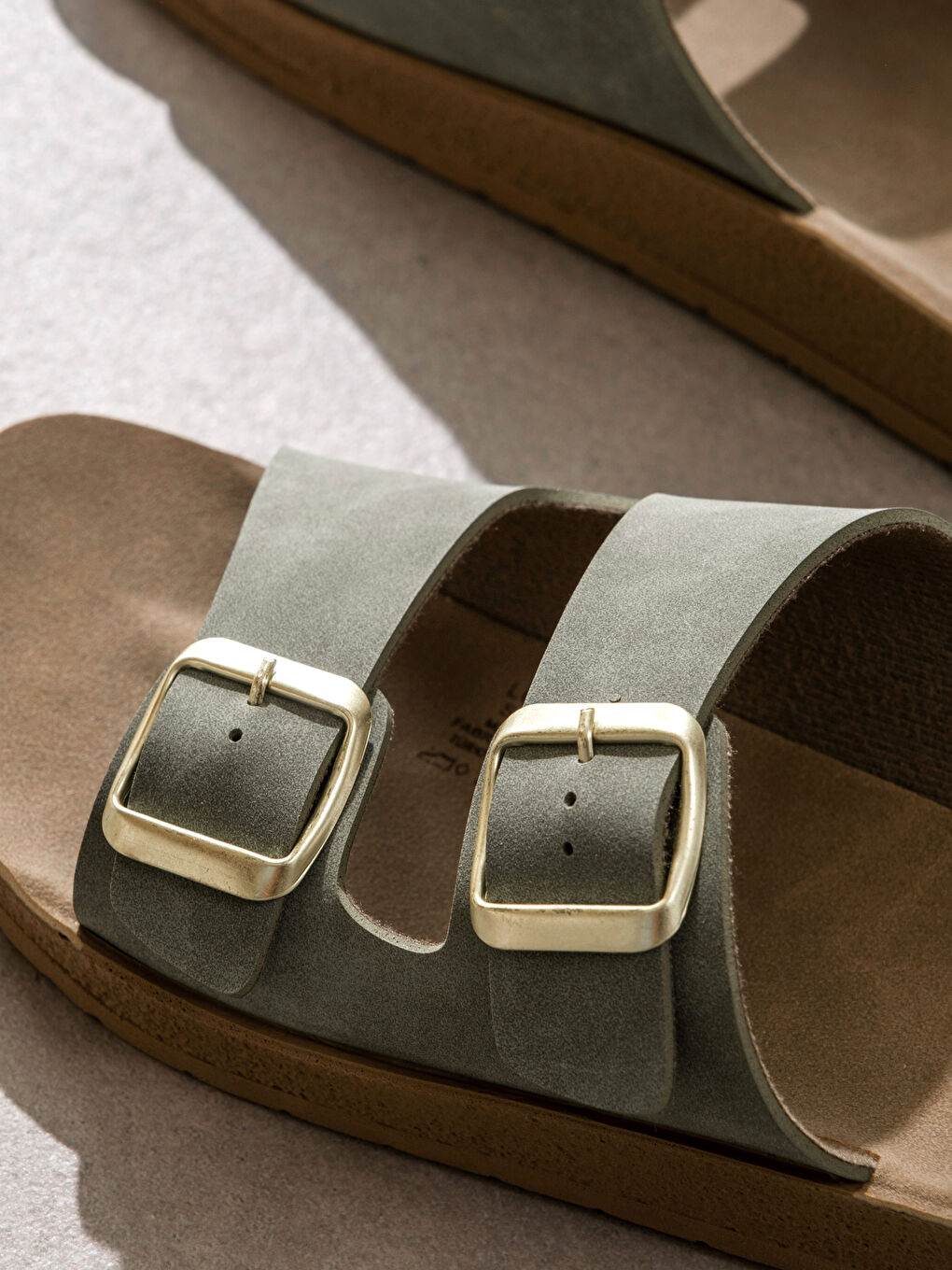 Haki Çift Bantlı Kalın Tabanlı Kadın Terlik-1