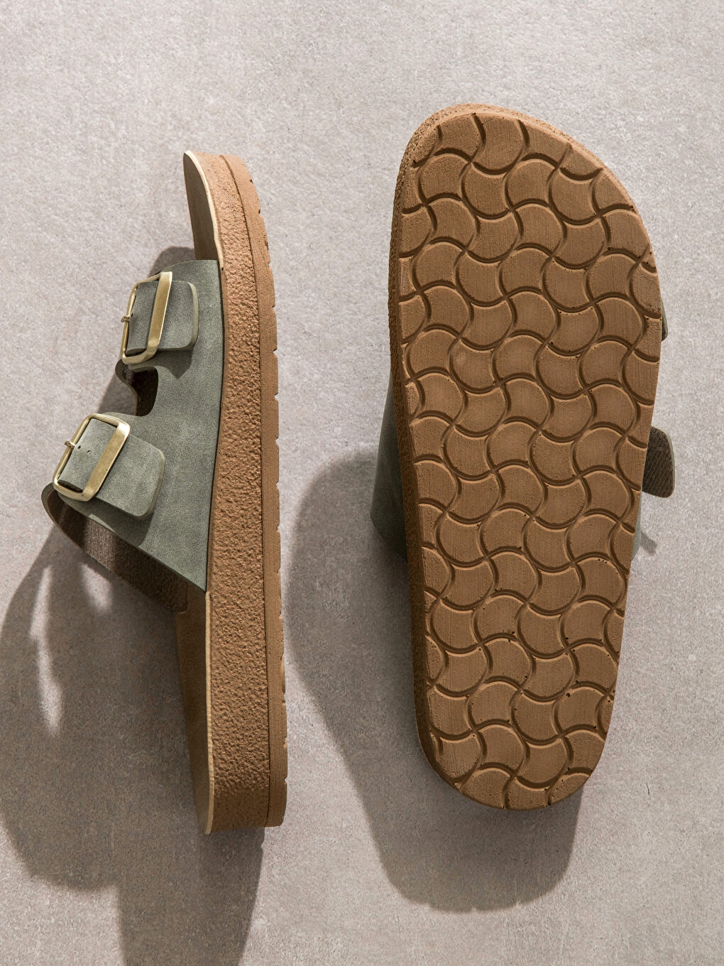 Haki Çift Bantlı Kalın Tabanlı Kadın Terlik-2