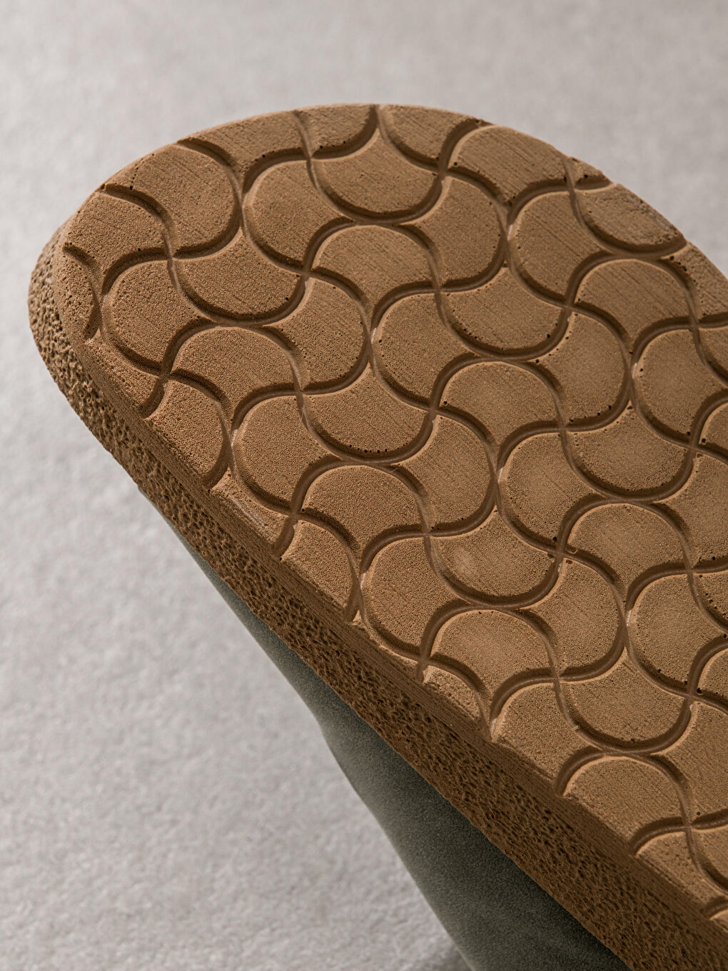 Haki Çift Bantlı Kalın Tabanlı Kadın Terlik-3