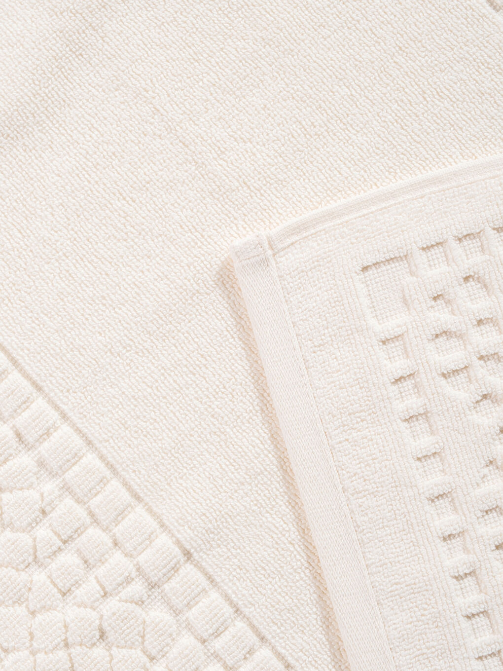 Ekru Geometrik Desenli Banyo Paspası 50x70 cm-3