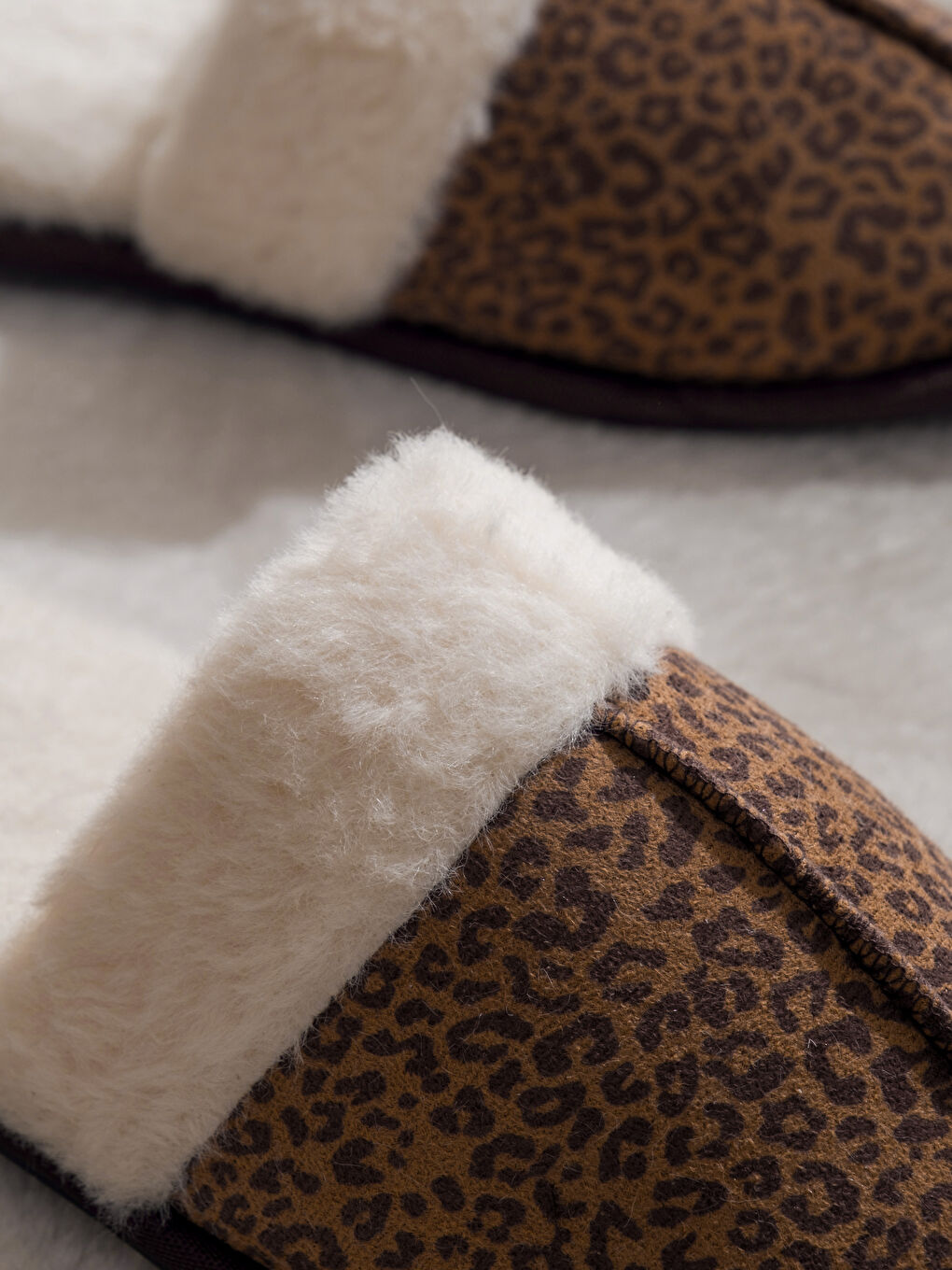 شبشب منزلي خليط من الألوان امرأة-2