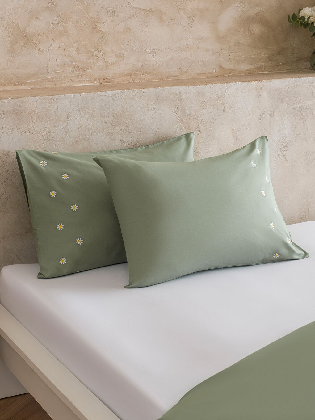 Karışık Nakışlı Çift Kişilik Poplin Nevresim Seti-2