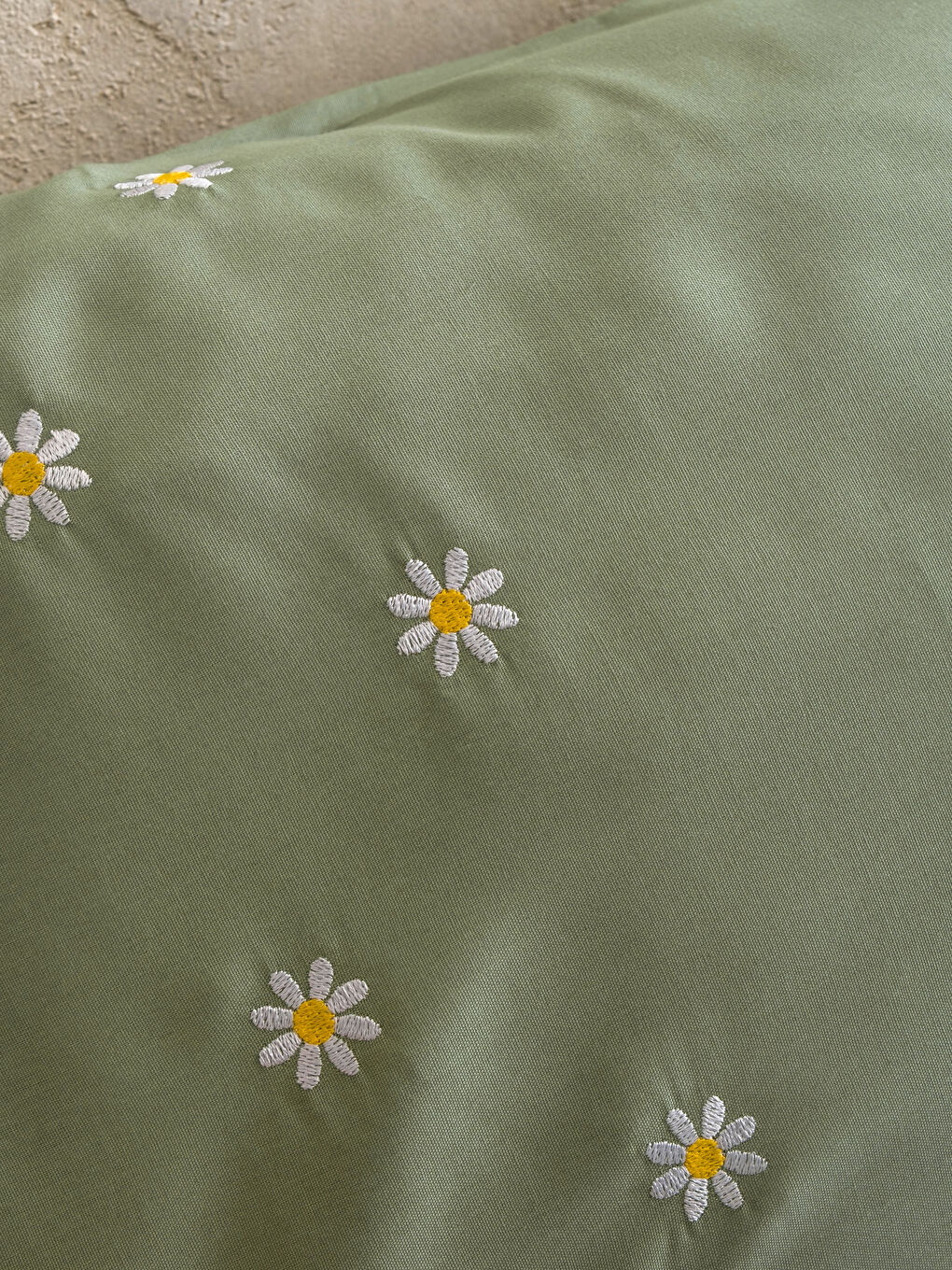 Karışık Nakışlı Çift Kişilik Poplin Nevresim Seti-3