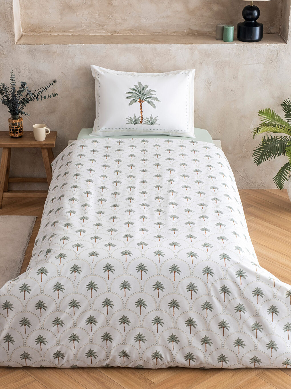 Set navlaka za jorgan sa uzorkom palmi za singl krevet-1