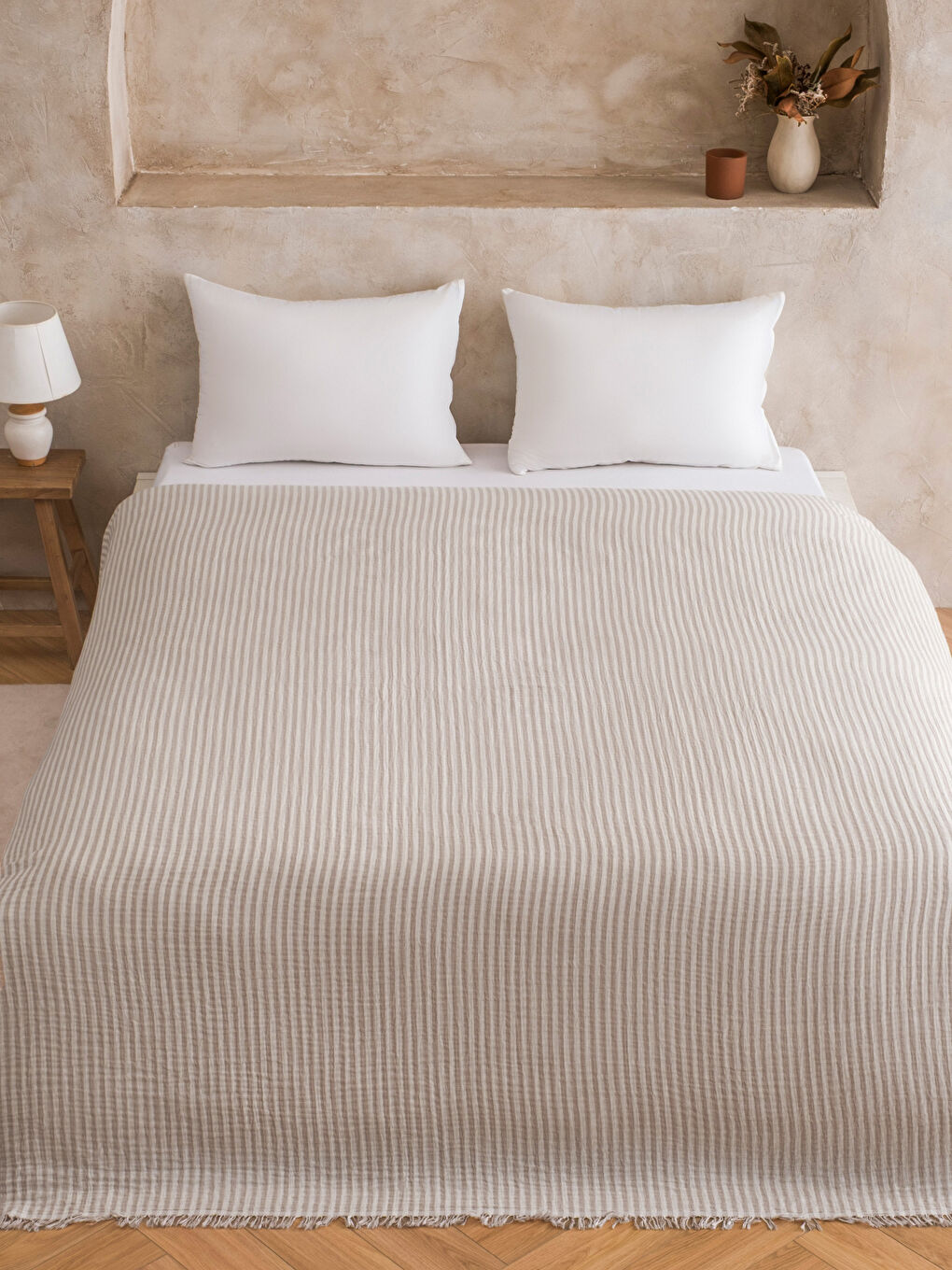 Kahverengi Çift Kişilik Pamuklu Müslin Yatak Örtüsü-1