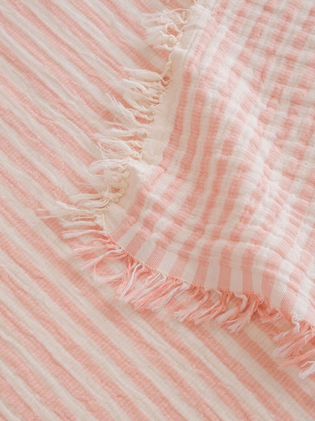 Pembe Çift Kişilik Pamuklu Müslin Yatak Örtüsü-3