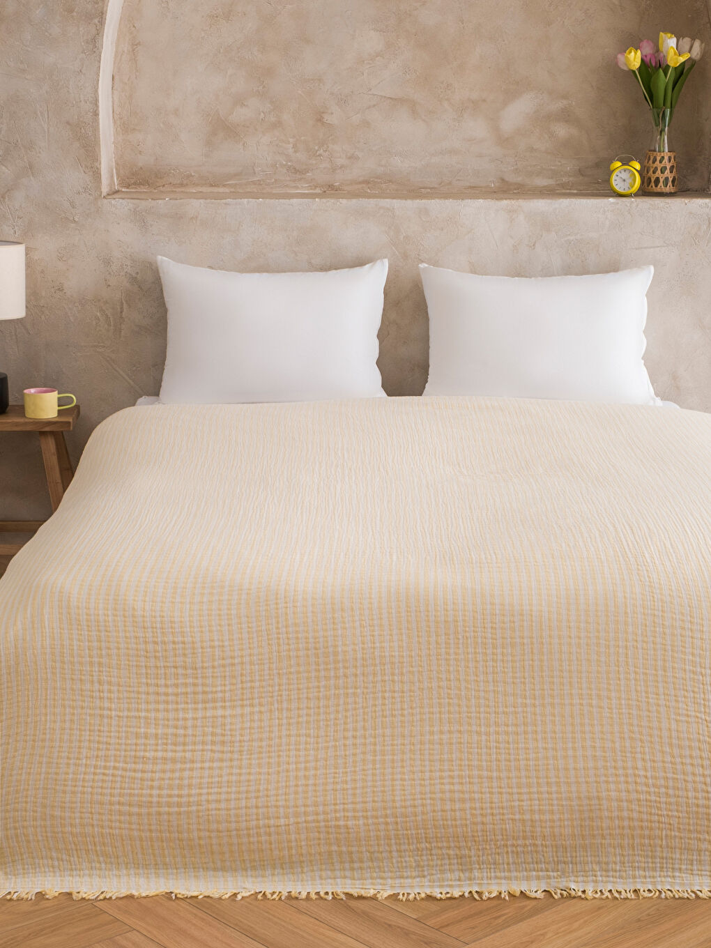 Sarı Çift Kişilik Pamuklu Müslin Yatak Örtüsü