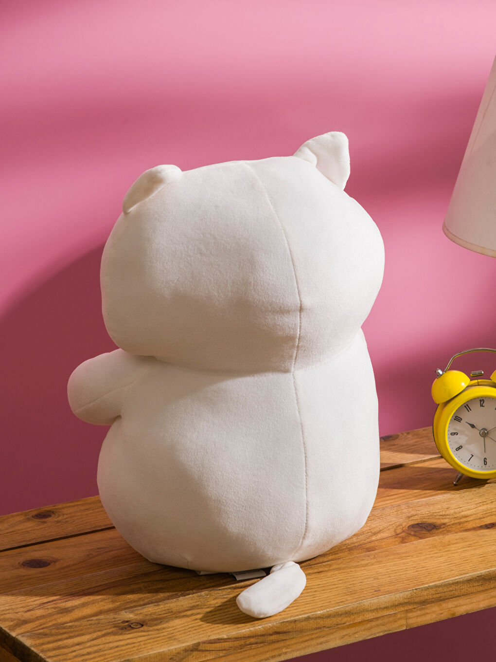 Beyaz Kedi Figürlü Pelüş Bebek Kırlent 37 cm-1