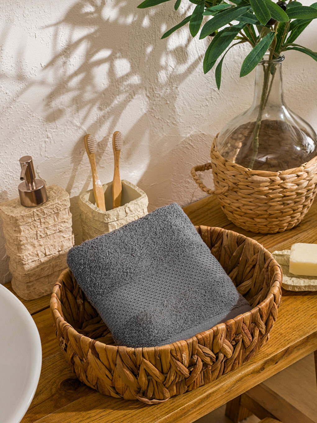 خاولی چا خۆڵه‌مێشی-1