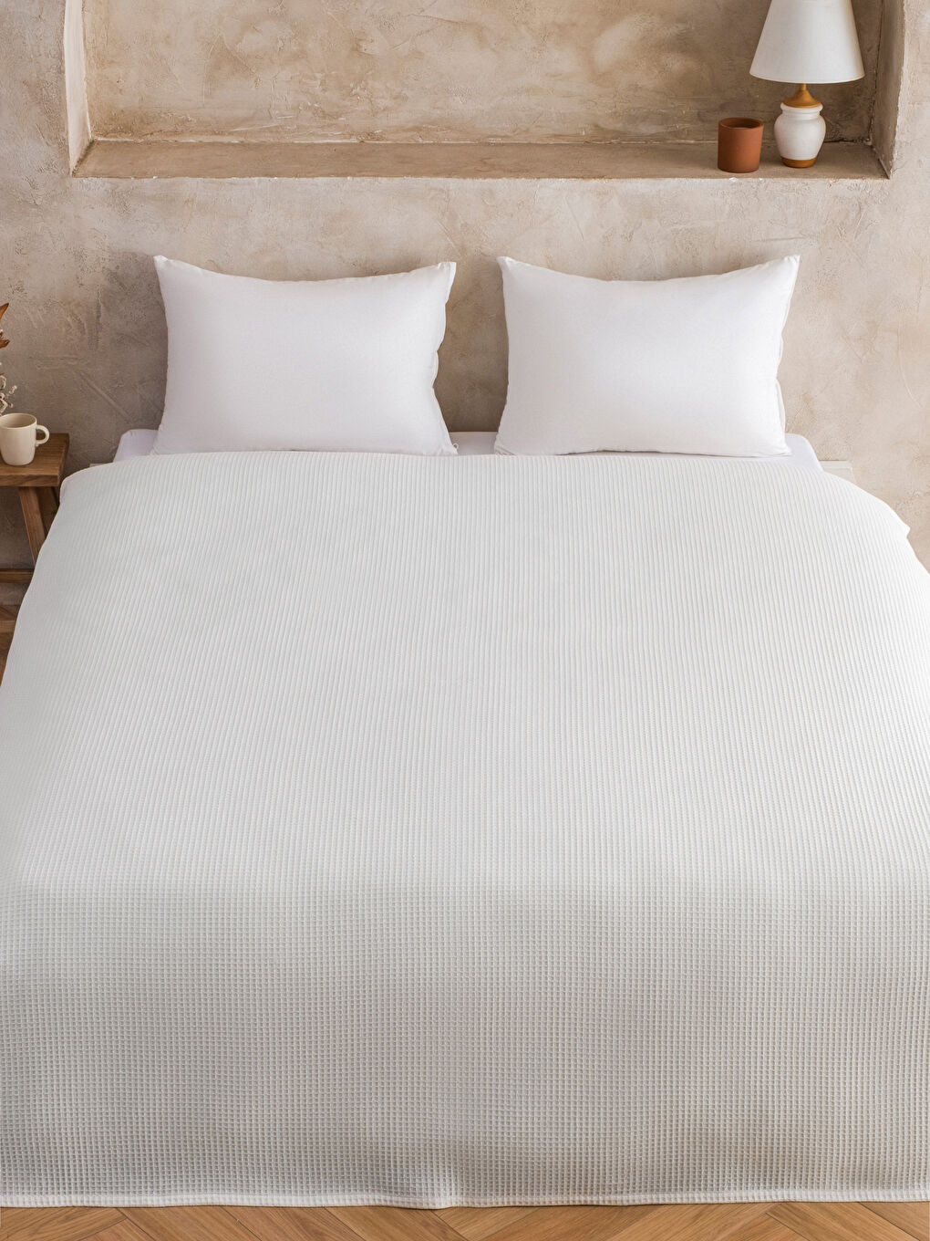 Bej Desenli Çift Kişilik Pamuklu Pike-1