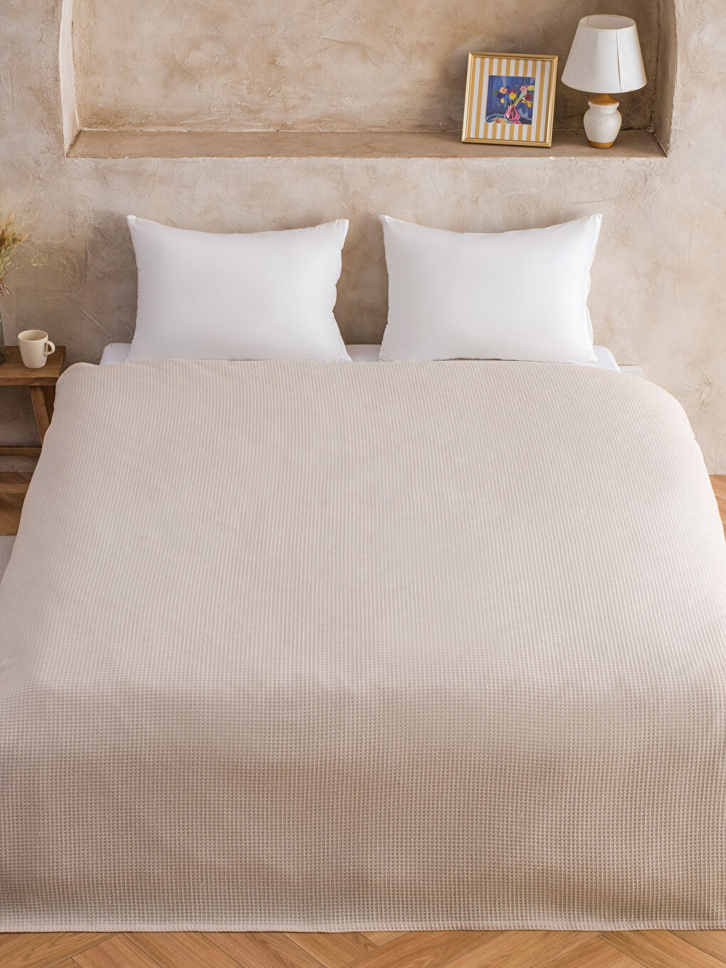 Bej Desenli Çift Kişilik Pamuklu Pike-1