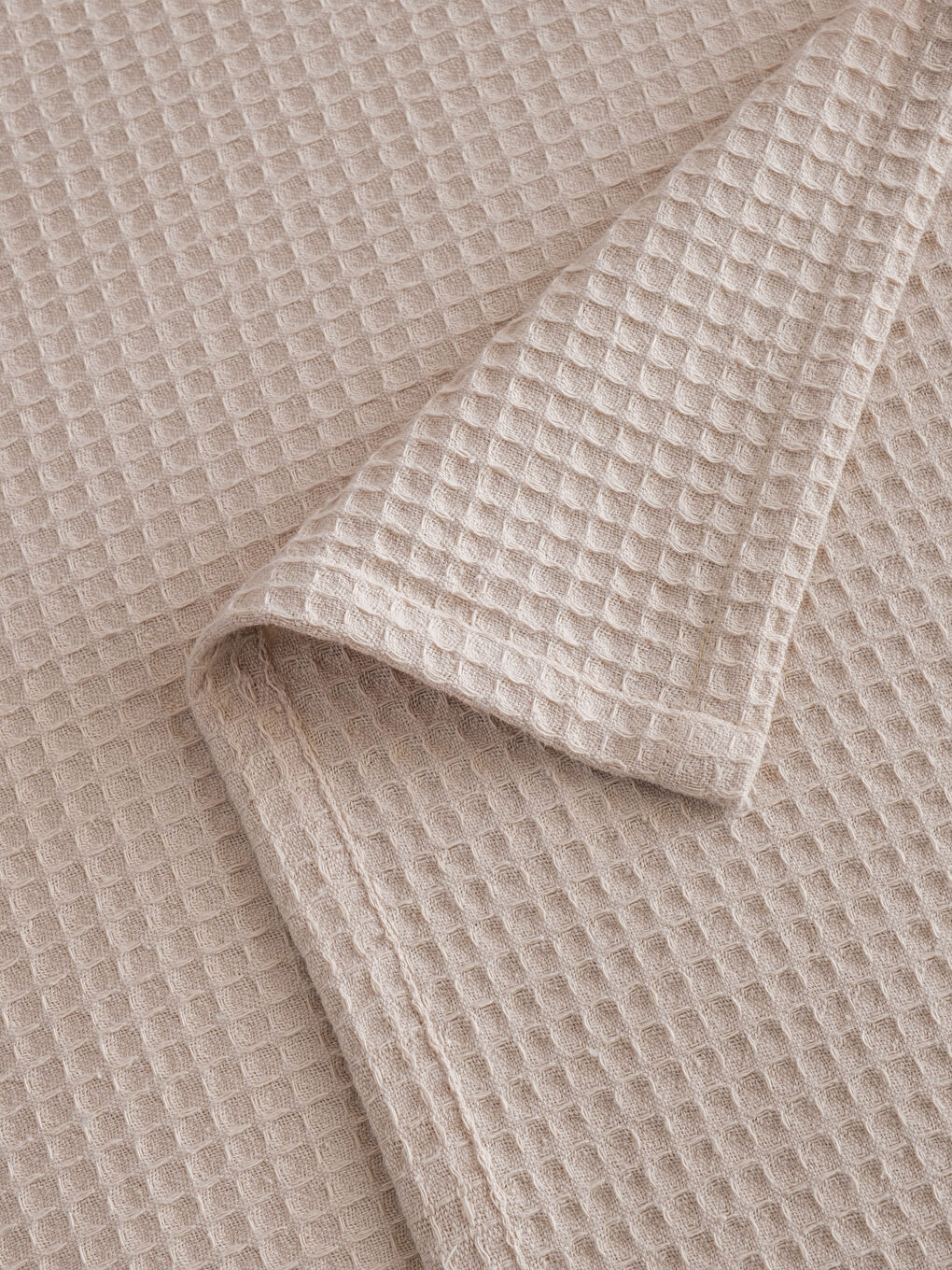 Bej Desenli Çift Kişilik Pamuklu Pike-3