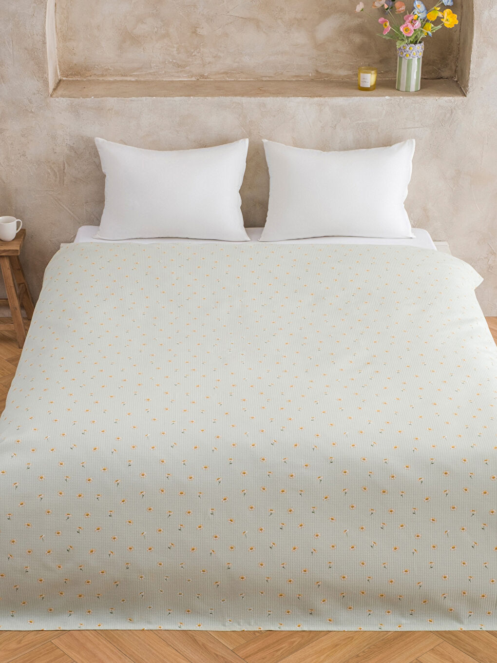 Karışık Papatya Desenli Çift Kişilik Pike-1