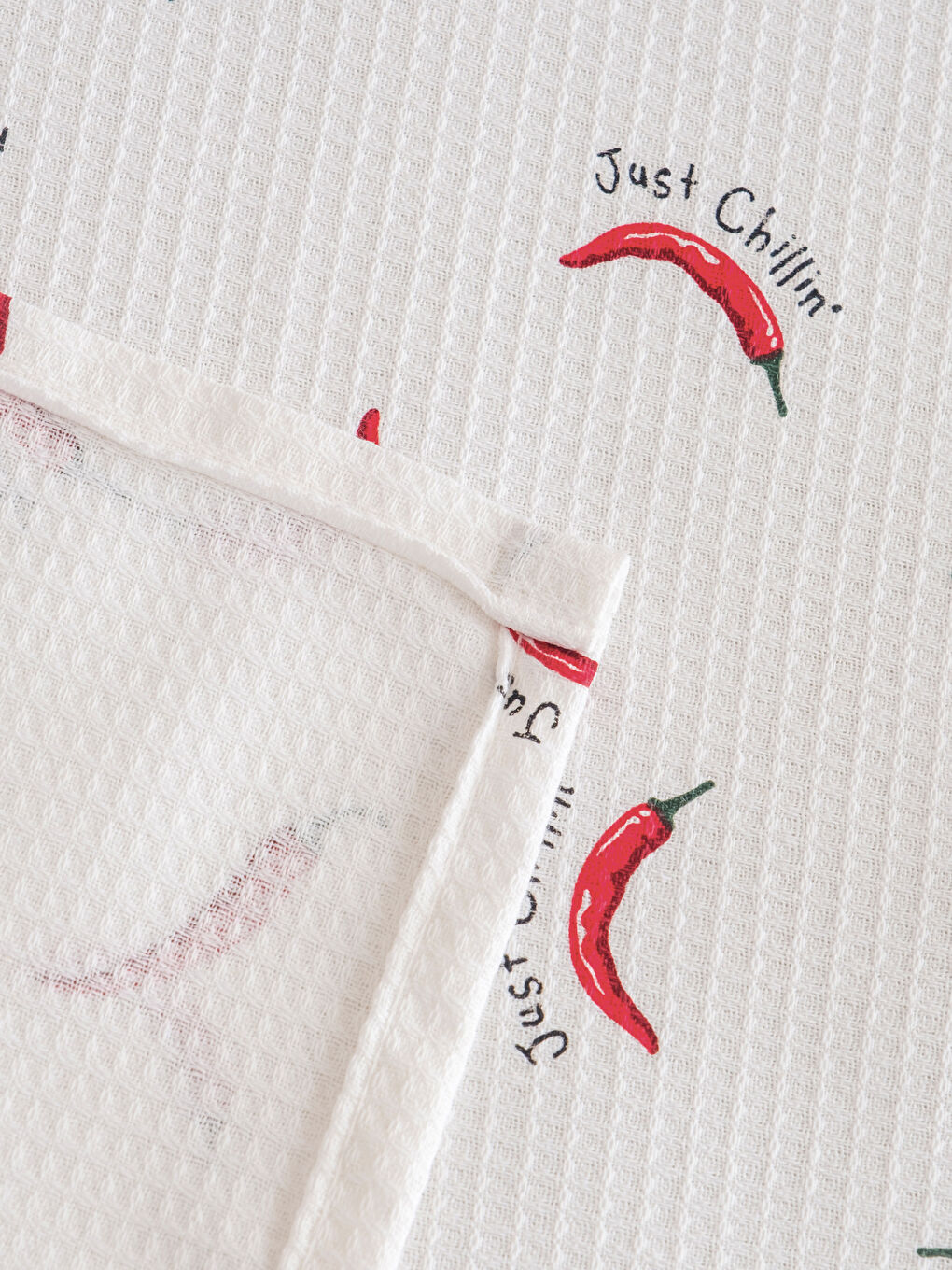 Kırmızı Biber Desenli Tek Kişilik Pike-3