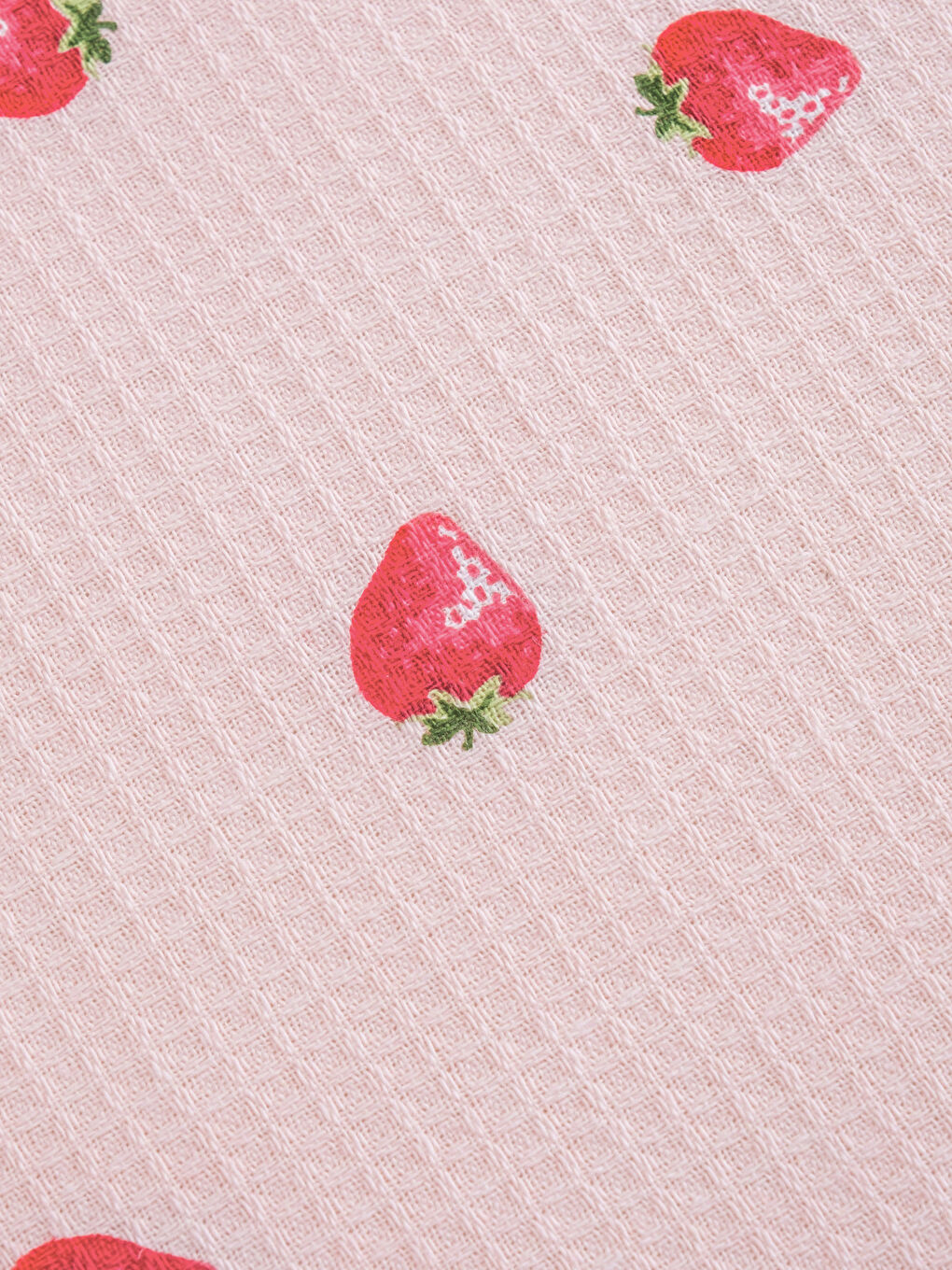 Pembe Çilek Nakışlı Pamuklu Çift Kişilik Pike-2
