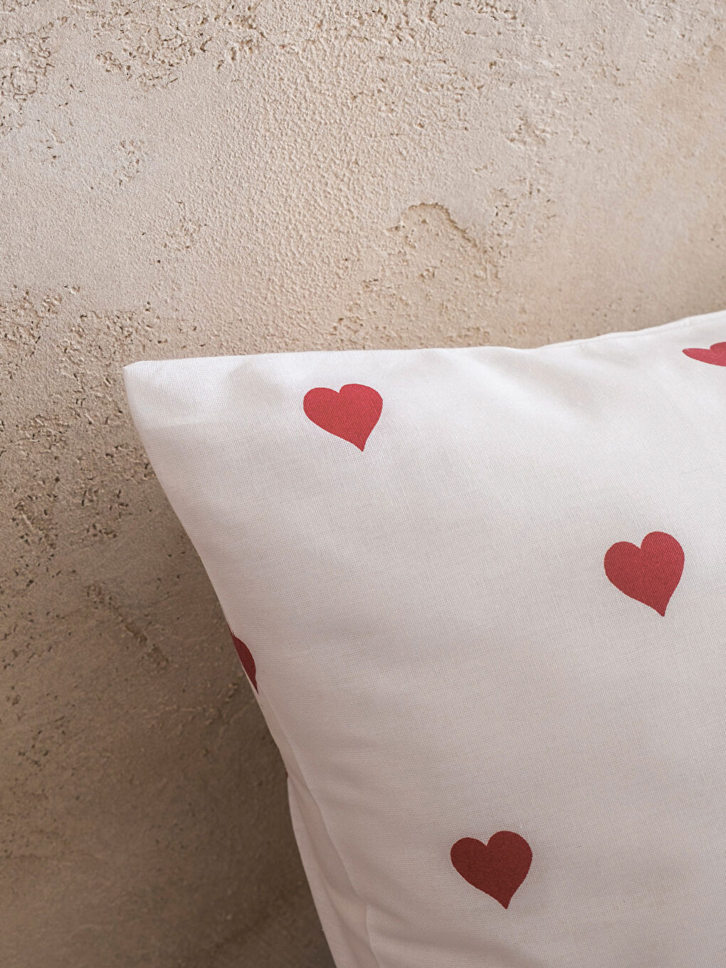 Kırmızı Kalp Desenli  Pamuklu Çift Kişilik Pike Takımı-3