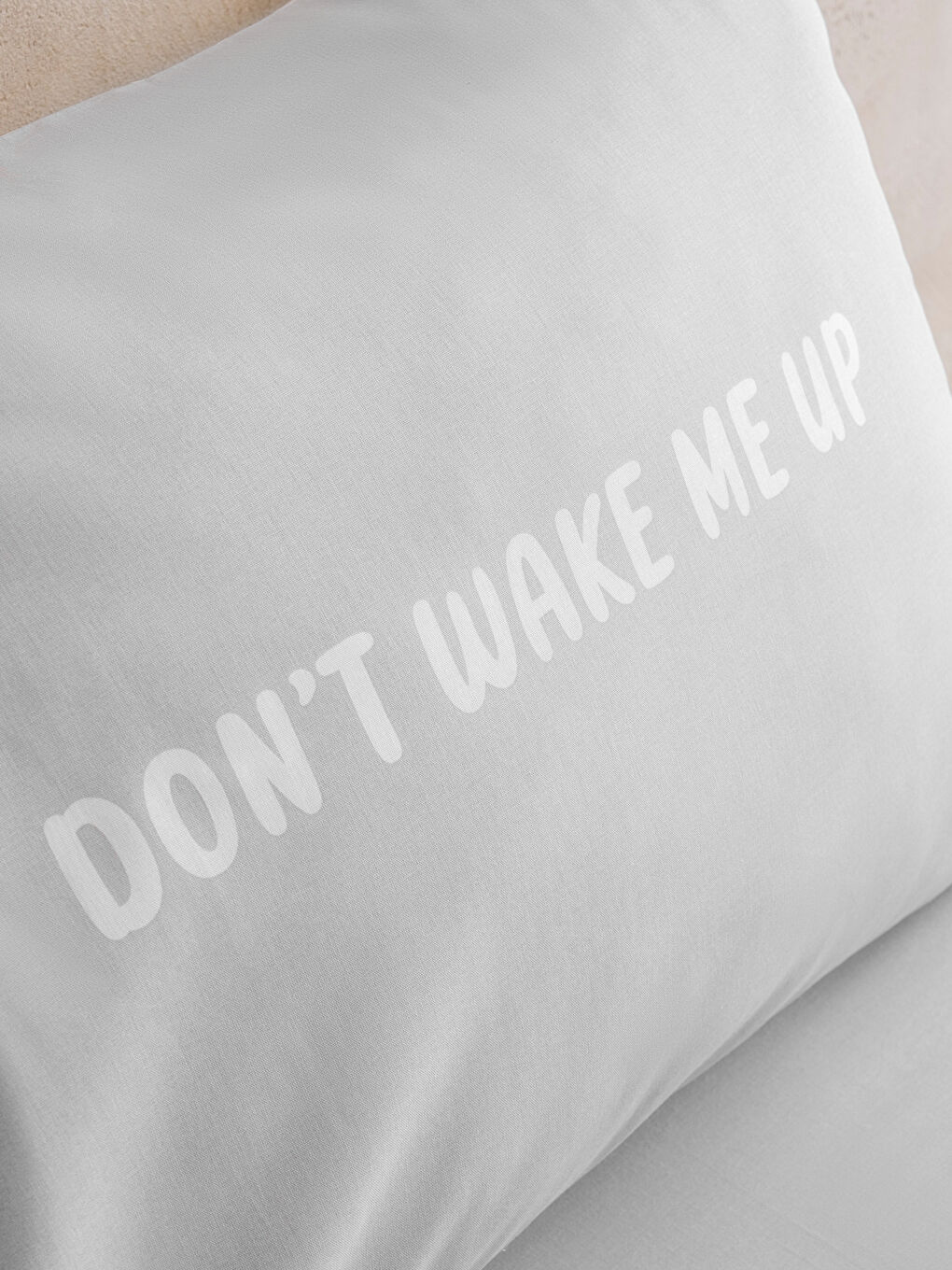 Gri Slogan Baskılı Tek Kişilik Pike Takımı-3