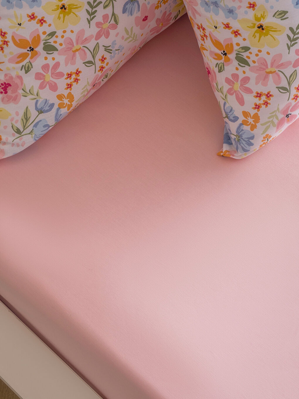 Pembe Çiçek Desenli Çift Kişilik Pike Takımı-4