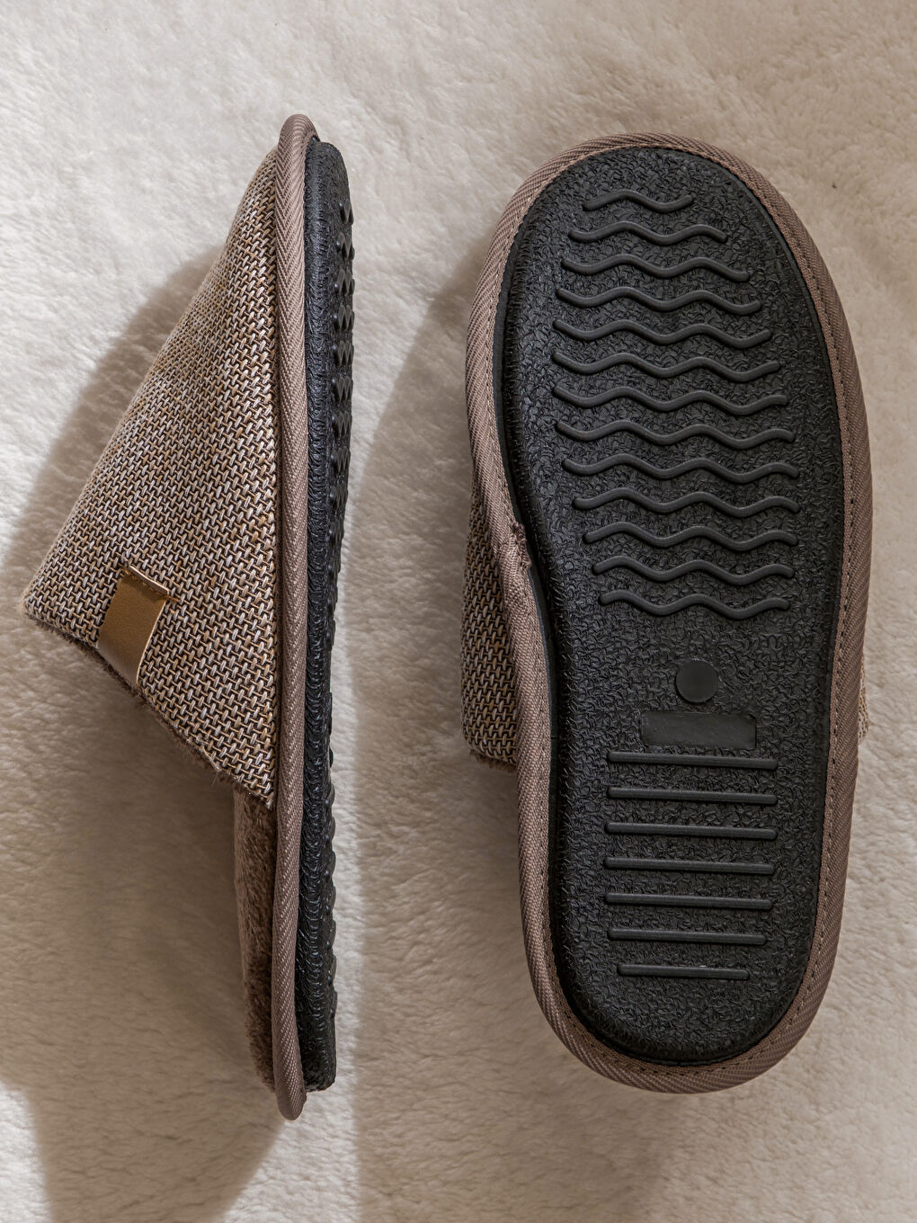 Bej Hasır Görünümlü Erkek Ev Terliği-3