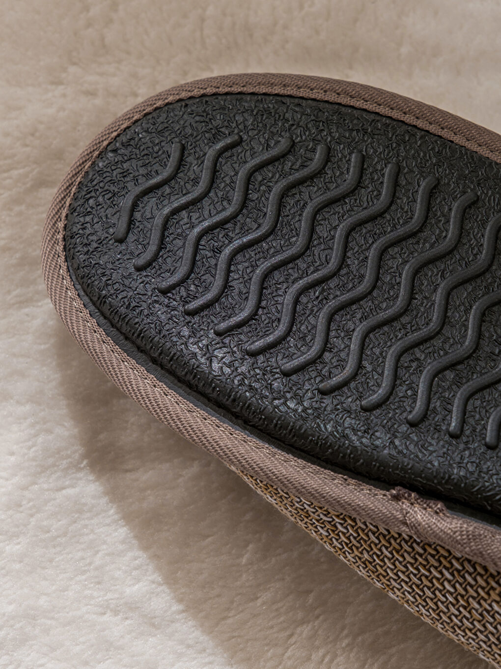 Bej Hasır Görünümlü Erkek Ev Terliği-4