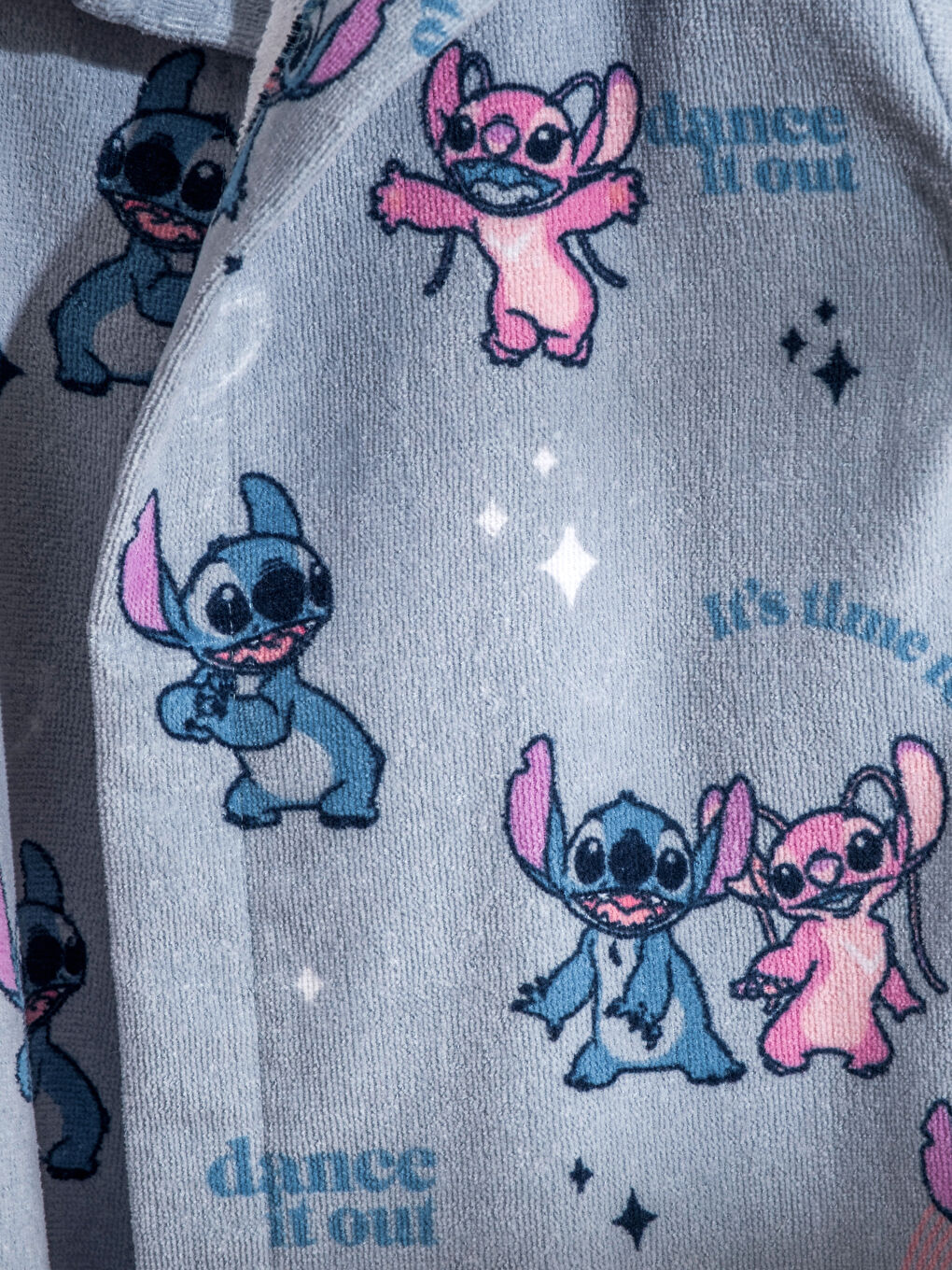 ڕۆبەی حەمامی کچان بە چاپی Stitch-2