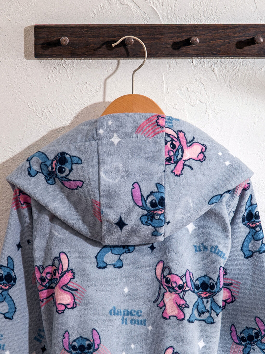 ڕۆبەی حەمامی کچان بە چاپی Stitch-3