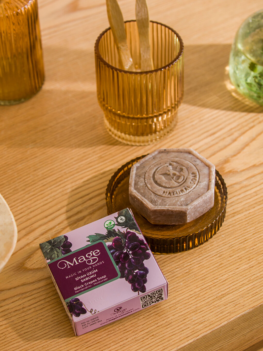 Siyah Üzüm Kokulu Katı Sabun 50 g