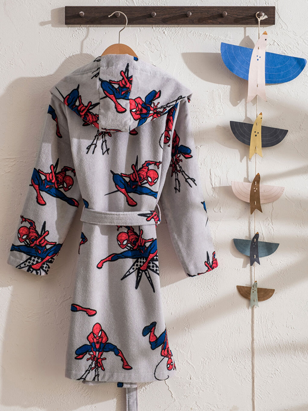 Gri Spider-Man Baskılı Erkek Çocuk Bornoz-1