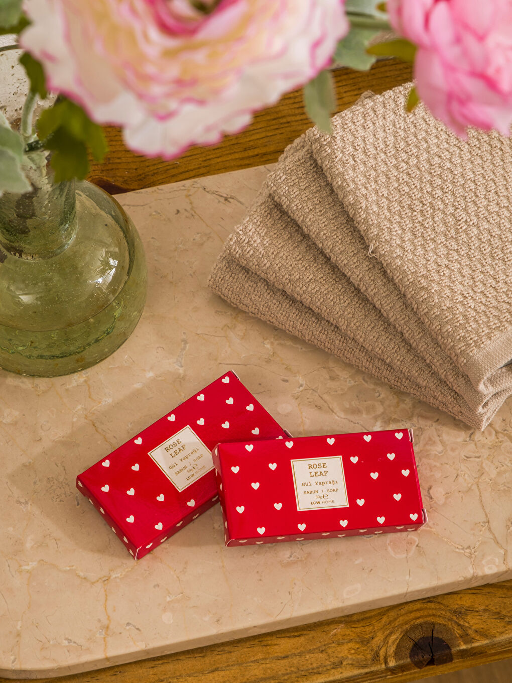 Gül Yaprağı Kokulu Katı Sabun 50 g-1