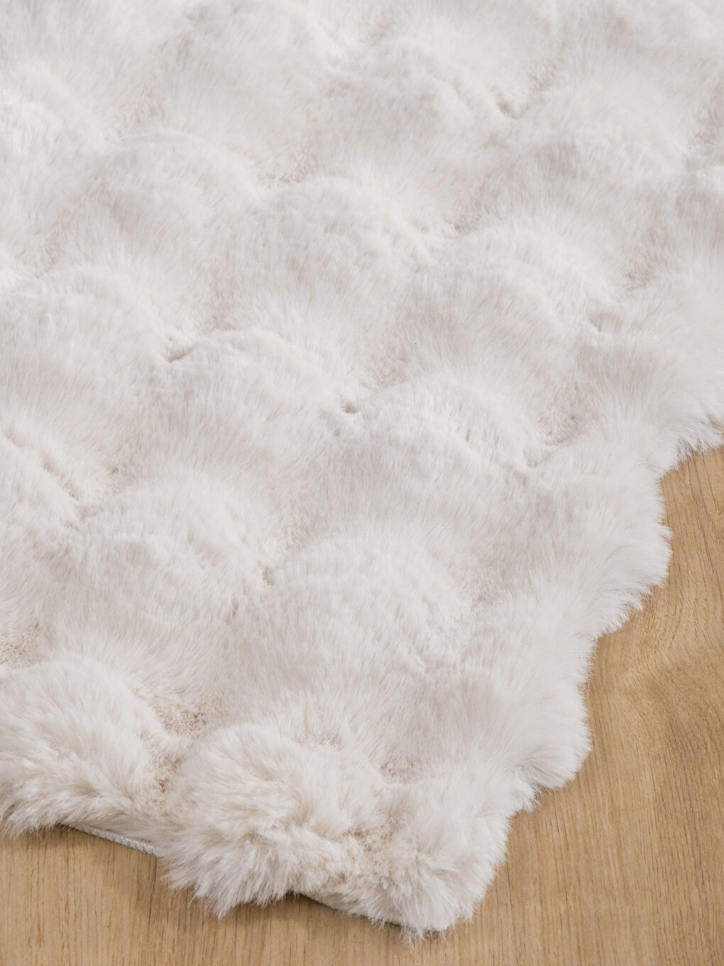 Ekru Pelüş Halı 70x150 cm-1