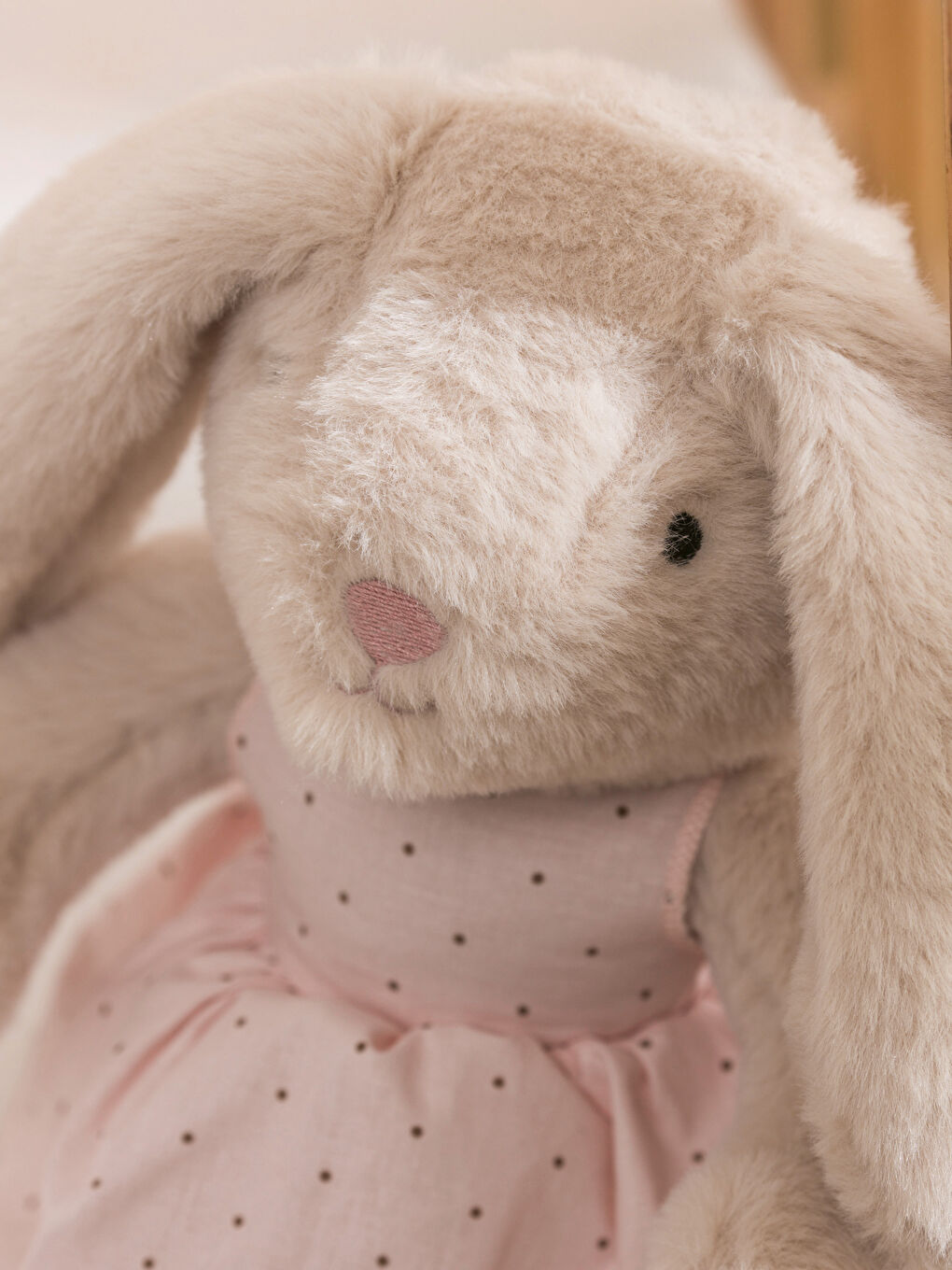 Bej Tavşan Figürlü Pelüş Bebek Kırlent-2