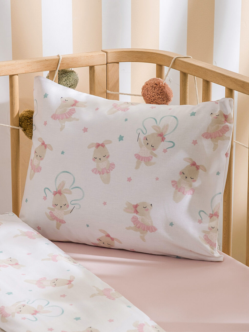 Karışık Tavşan Baskılı Erkek Bebek Nevresim Takımı-1