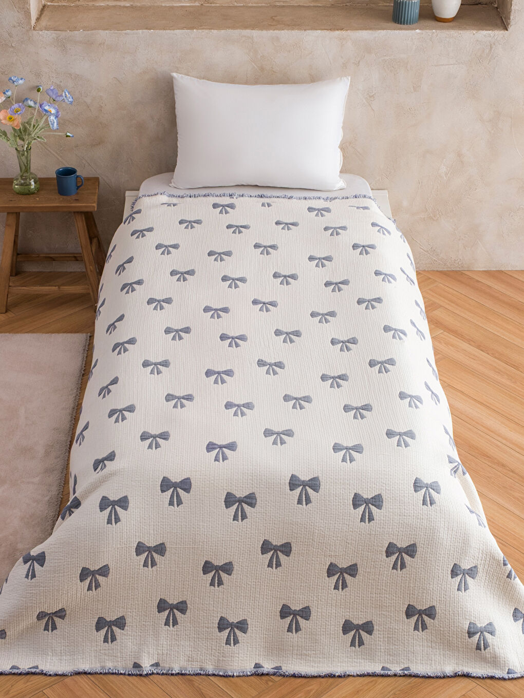 Karışık Fiyonk Baskılı Tek Kişilik Yatak Örtüsü -1