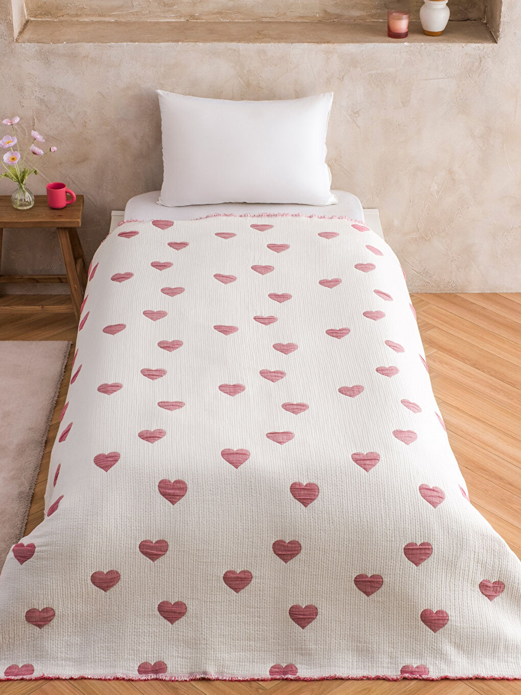 Karışık Kalp Desenli Tek Kişilik Yatak Örtüsü -1