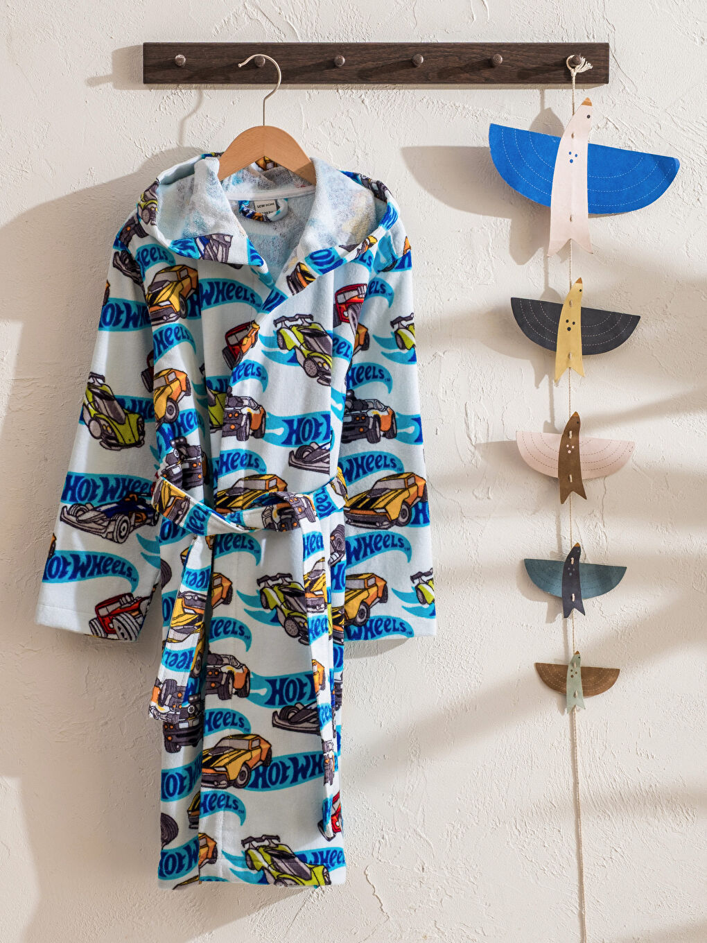 Karışık Hot Wheels Baskılı Erkek Çocuk Bornoz