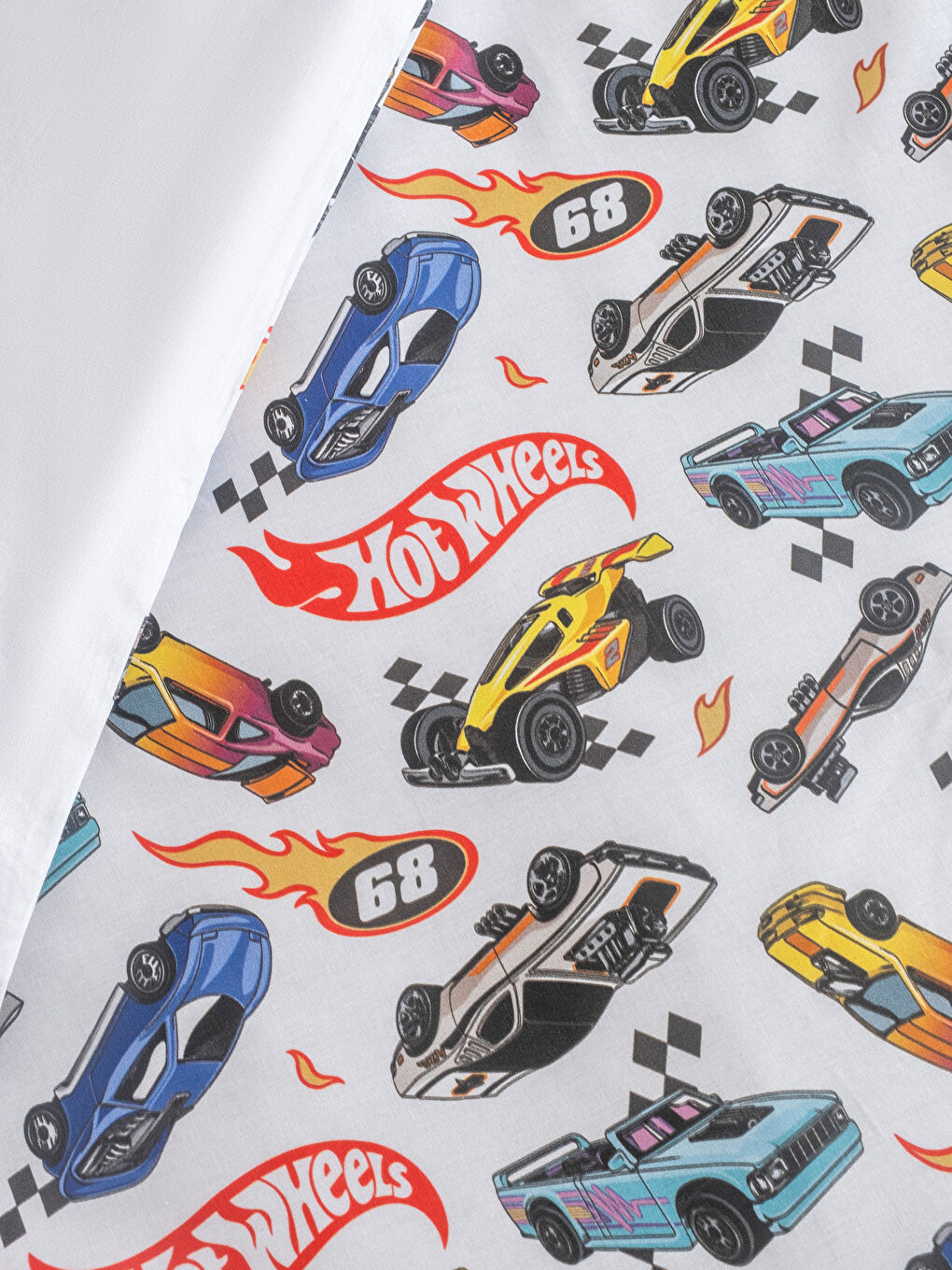 Karışık Hot Wheels Baskılı Erkek Çocuk Nevresim Seti-4