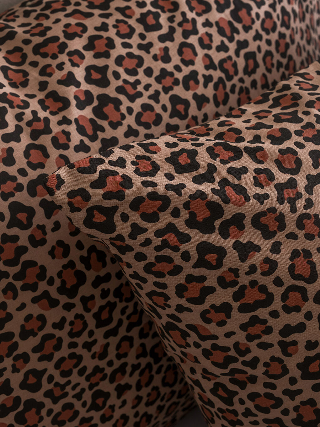 Karışık Leopar Desenli Çift Kişilik Yorgan Seti-3