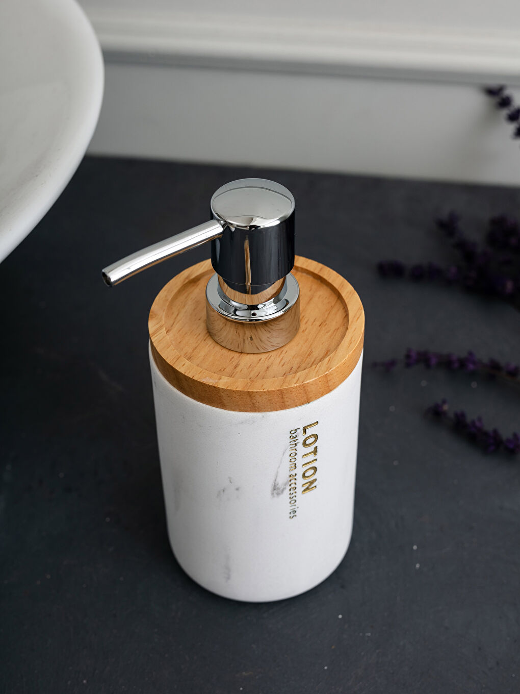 موزع الصابون السائل-1