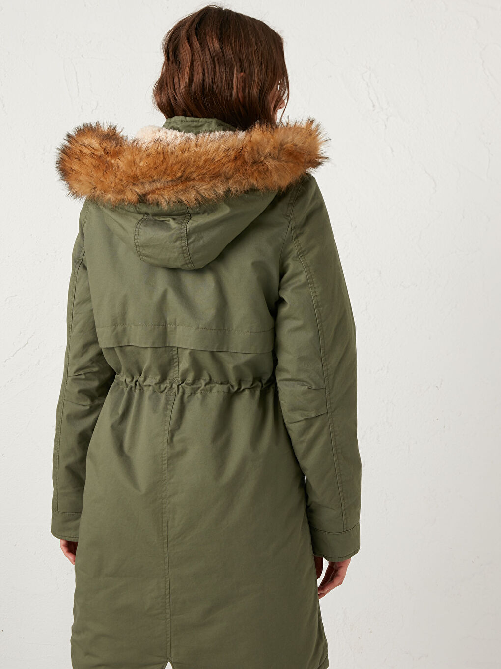 LCW Vision Dicker Parka mit Fellkapuze -0W0023Z8-CZE