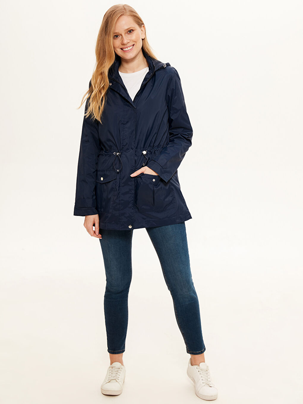 Woman NAVY Raincoat-2