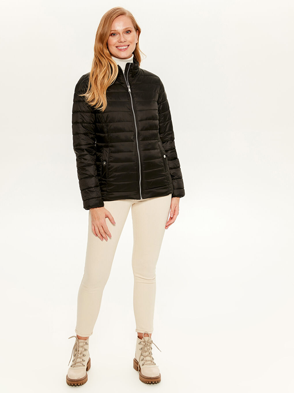 Пуховик с воротником-трубой-2