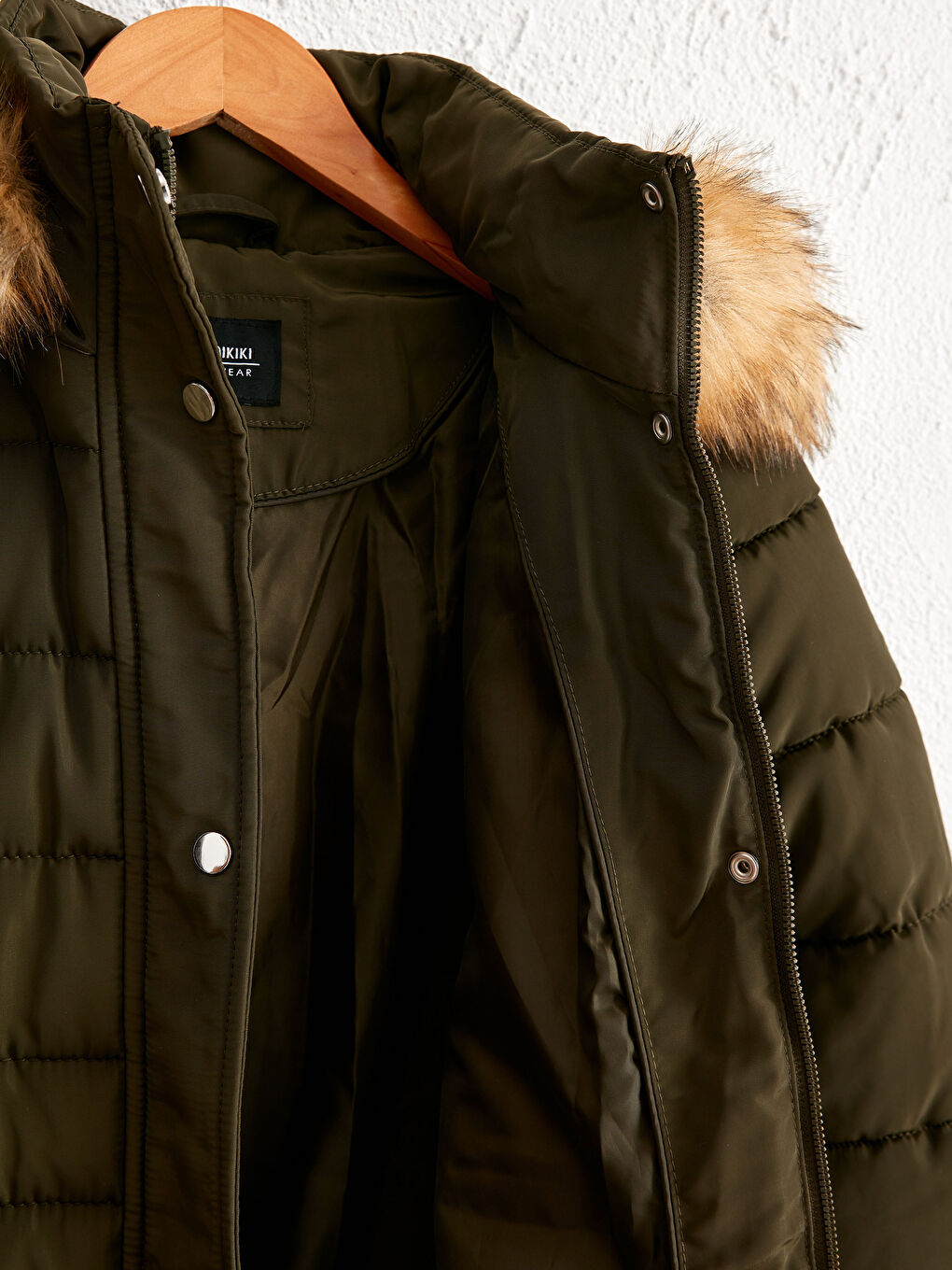 Geacă Matlasată cu detalii din blană artificială și glugă-1