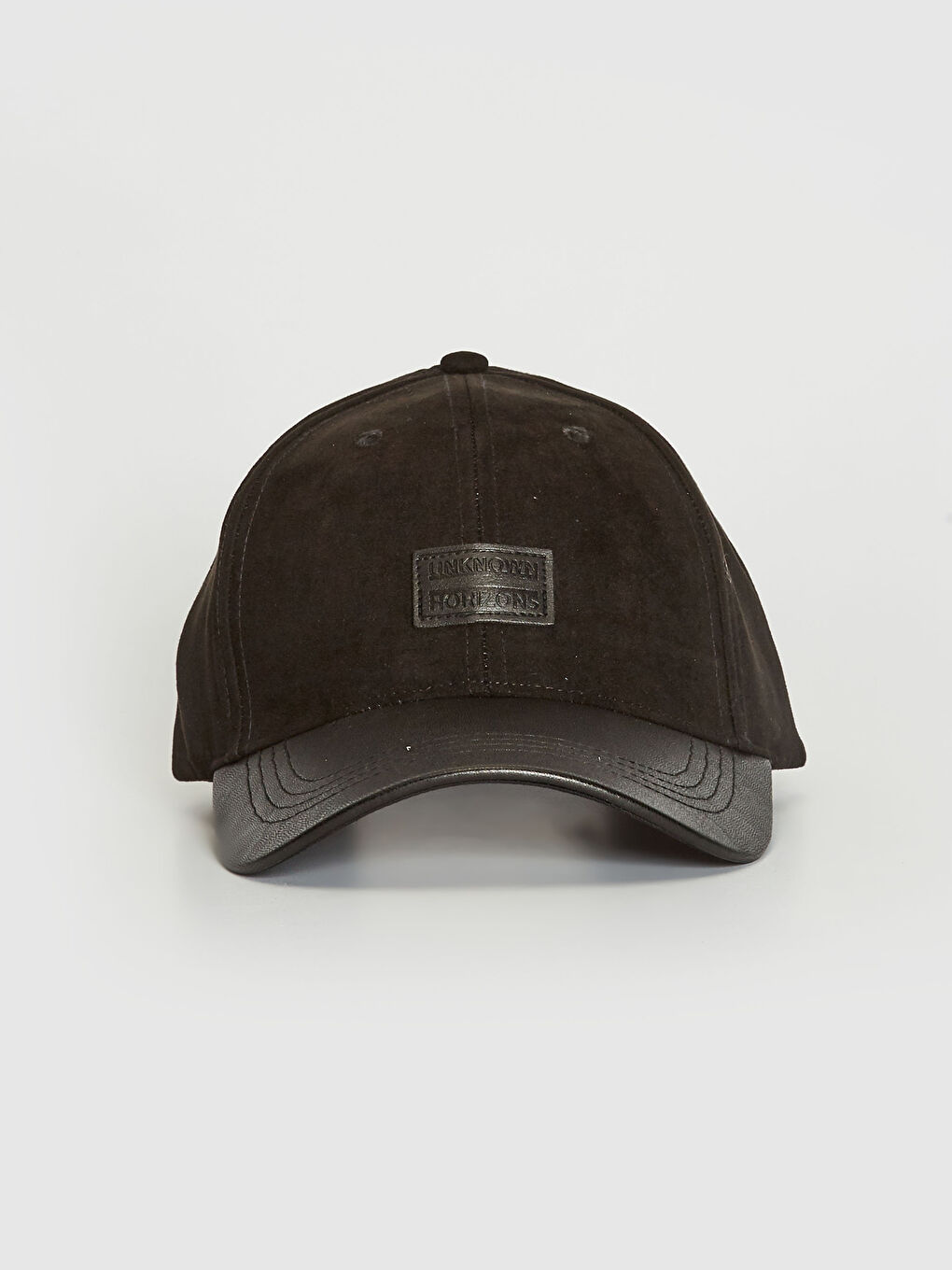 قبعة مطبوعة بالحروف-4