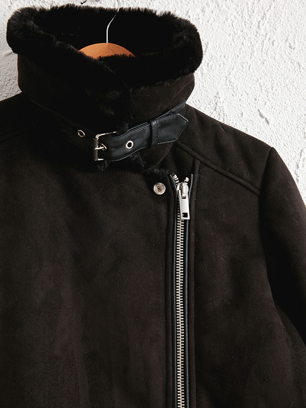 بالطو تخين بياقة فرو-3