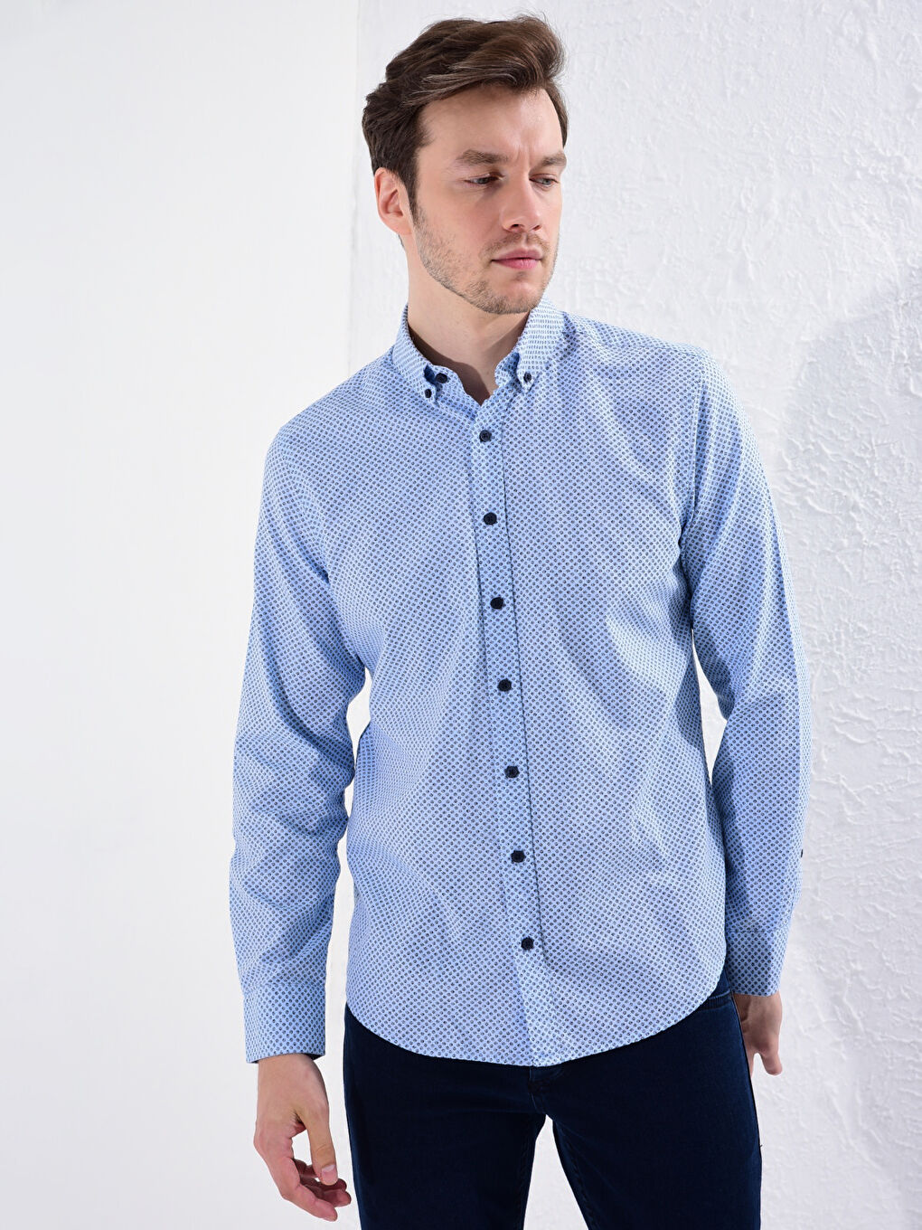 LCWAIKIKI Classic Regular Fit Long Sleeve Oxford Shirt -0W0453Z8-LQQ