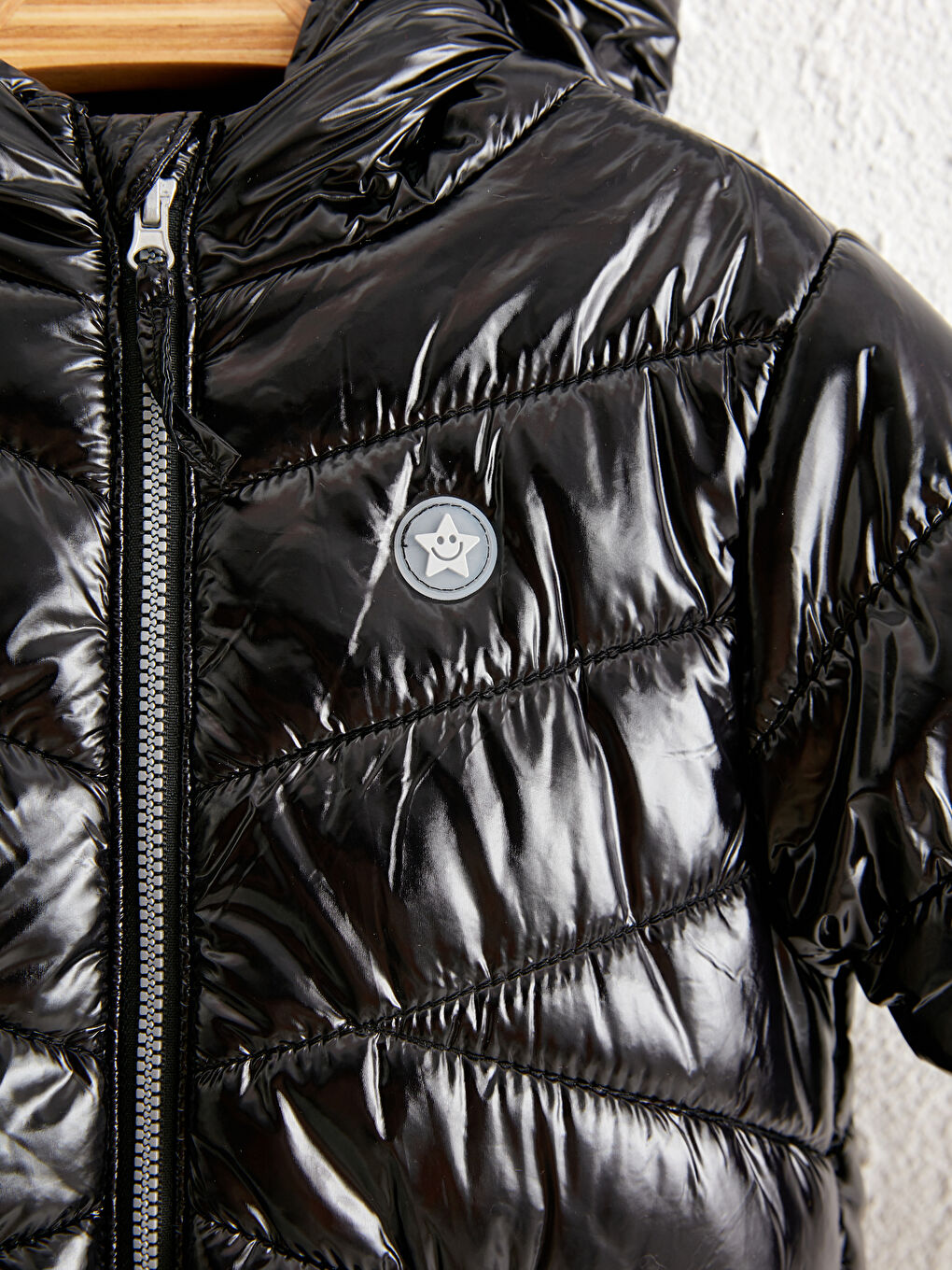 Короткое пальто с капюшоном для малышки девочки-2