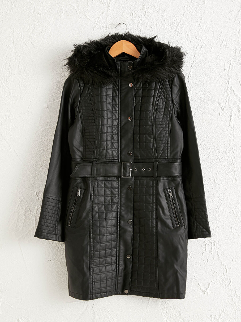 Външно облекло с кожен вид и дълъг ръкав за жени