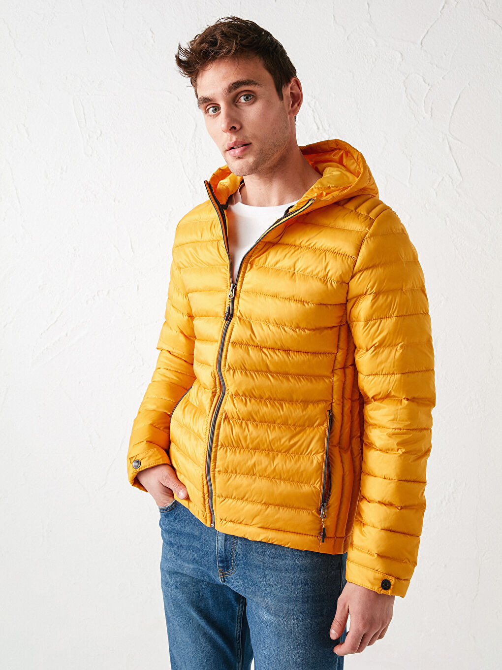 Lightweight Puffer with Hood