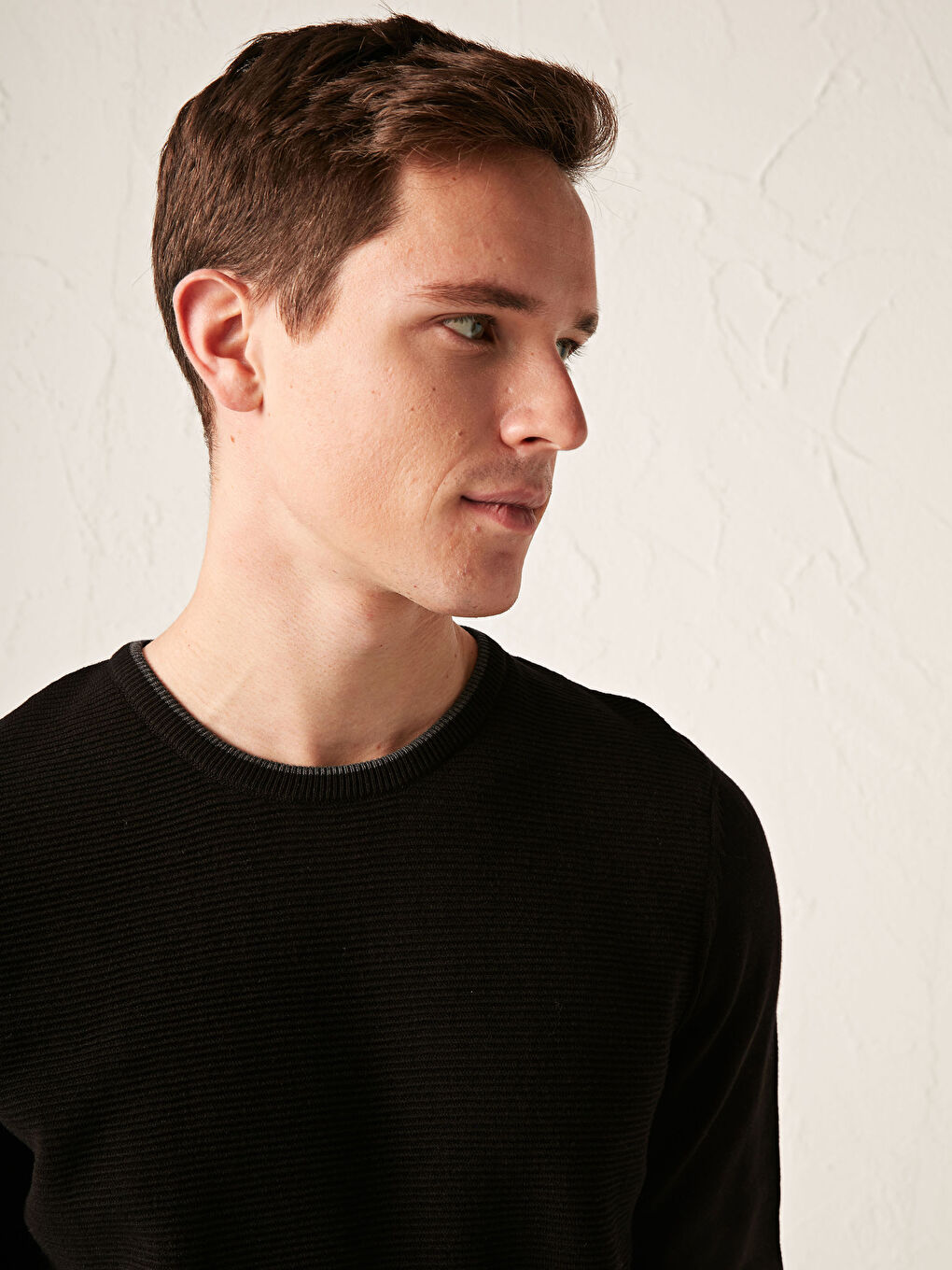 Siyah Bisiklet Yaka Basic İnce Triko Kazak-2